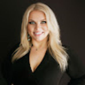 Meet your Posher, Michaella